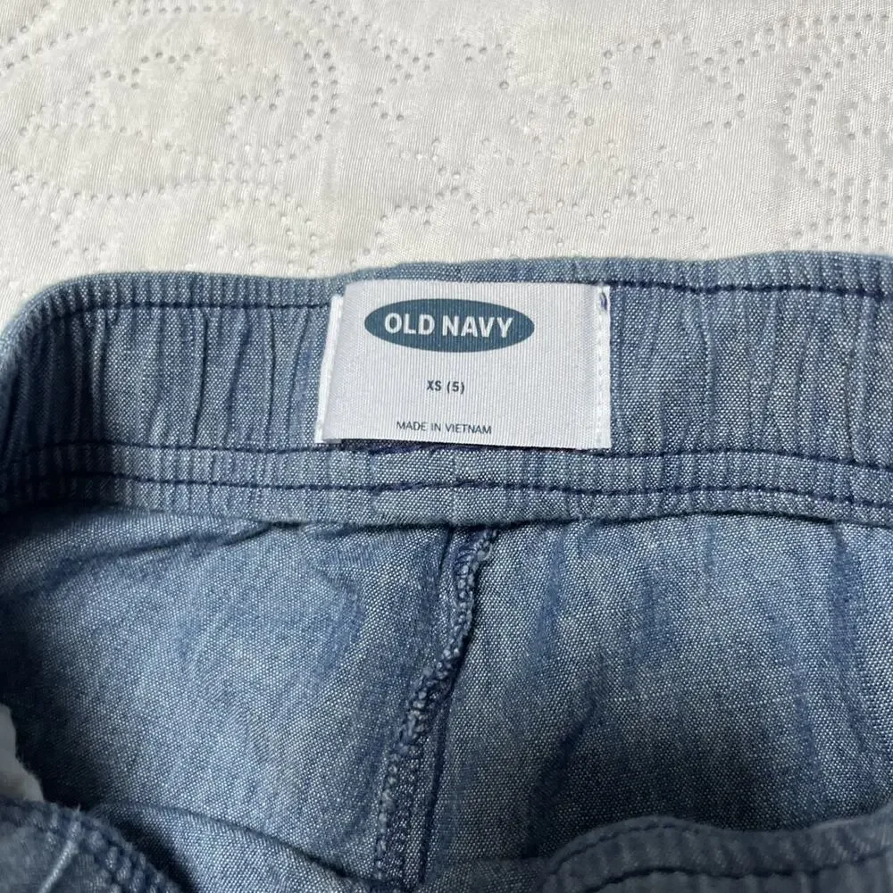Old Navy Chambray Pull On Shorts Size 5